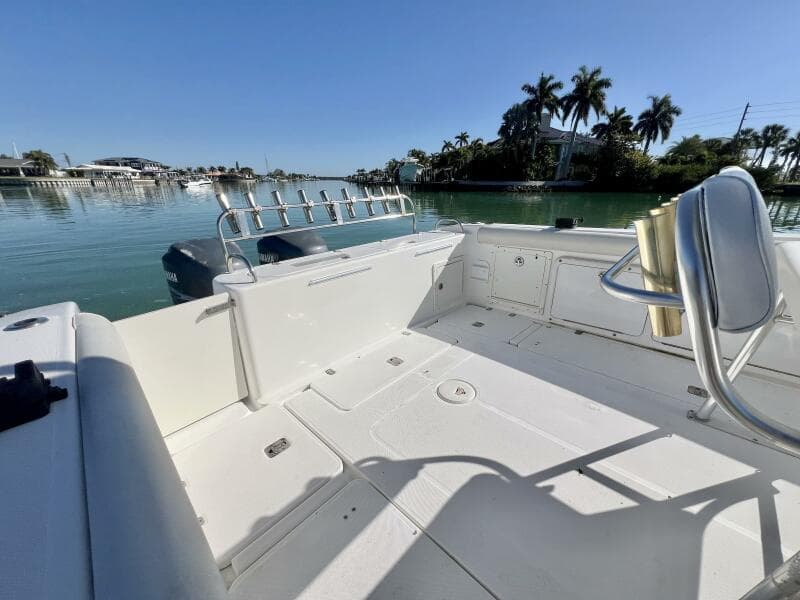 2005 Century 3200 Center Console