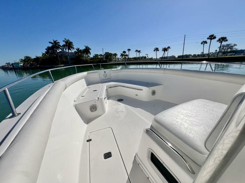 2005 Century 3200 Center Console