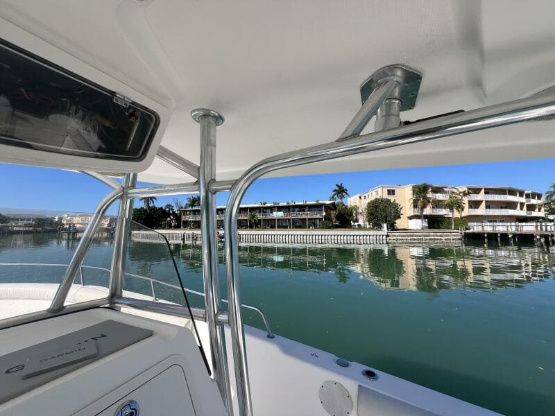 2005 Century 3200 Center Console