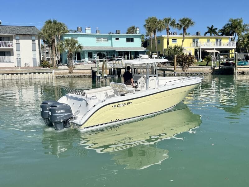 2005 Century 3200 Center Console