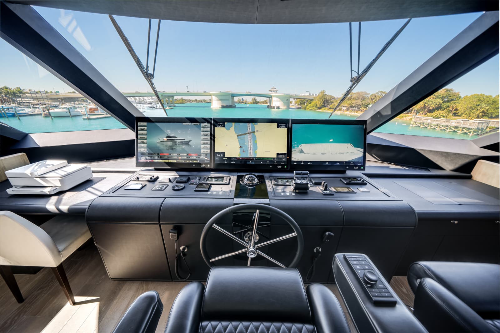 2025 Ocean Alexander 28L