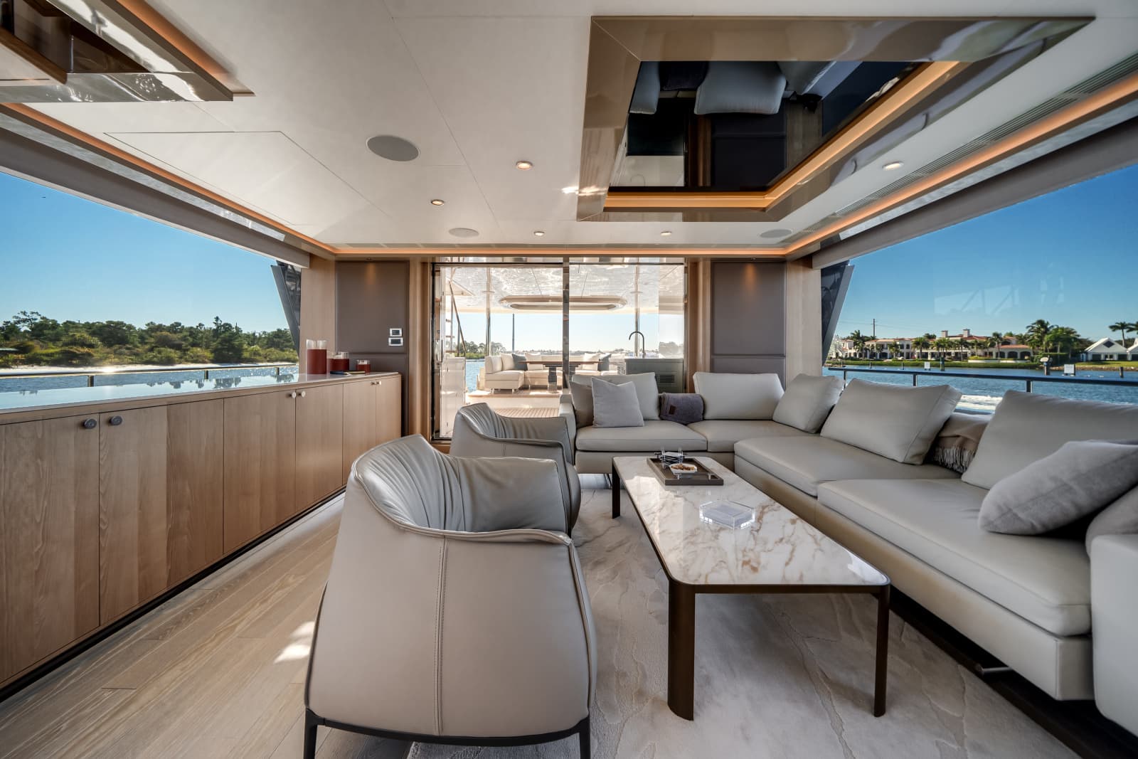 2025 Ocean Alexander 28L