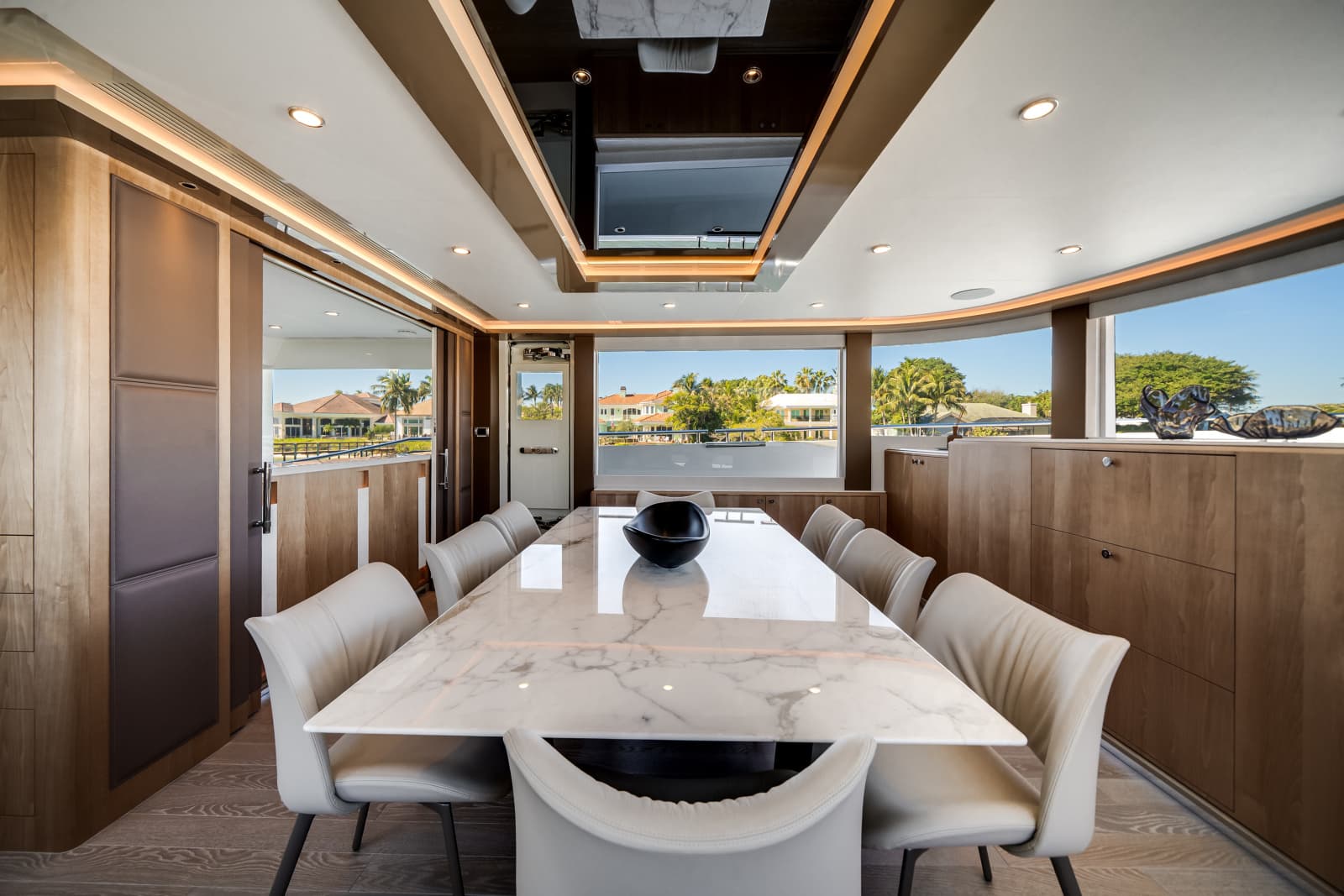 2025 Ocean Alexander 28L