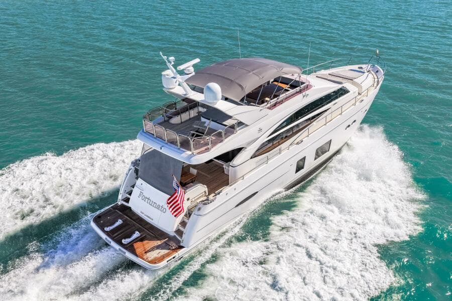 2014 Princess Y72