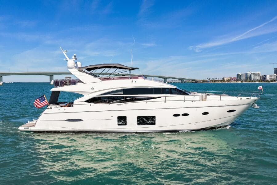 2014 Princess Y72