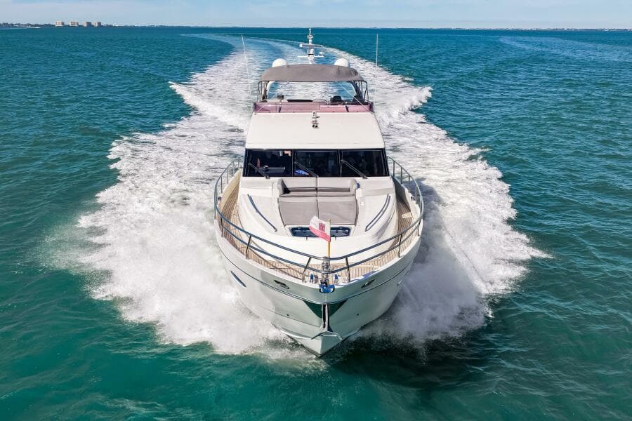 2014 Princess Y72