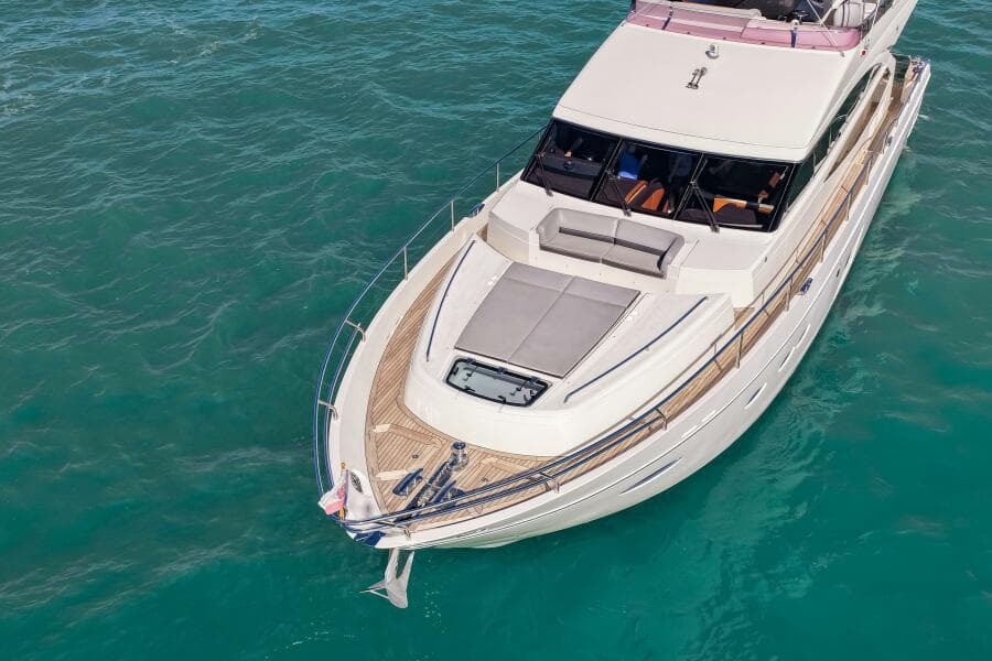 2014 Princess Y72