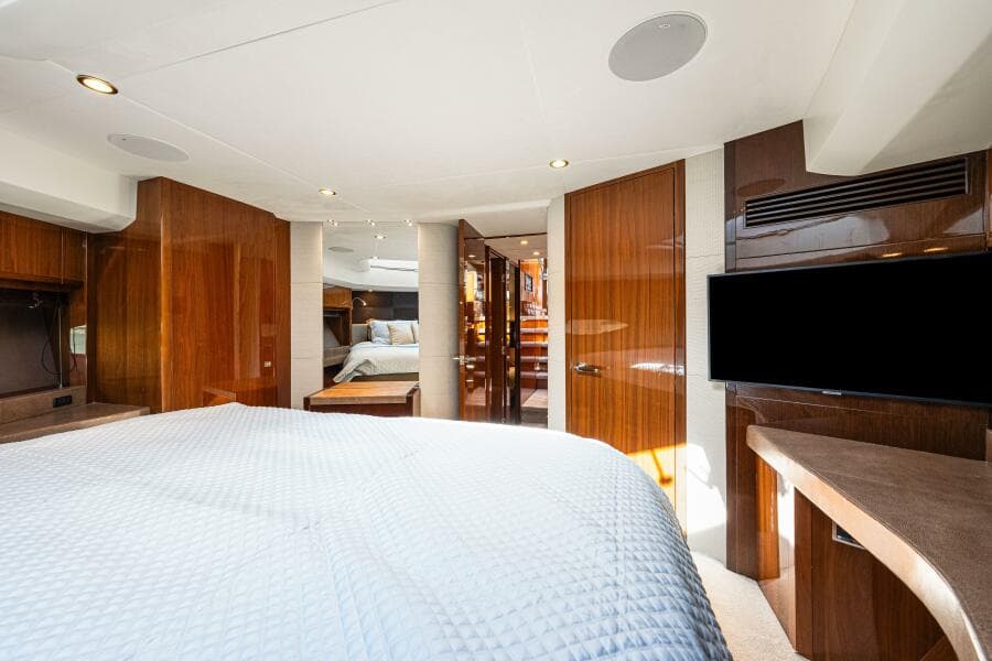 2014 Princess Y72