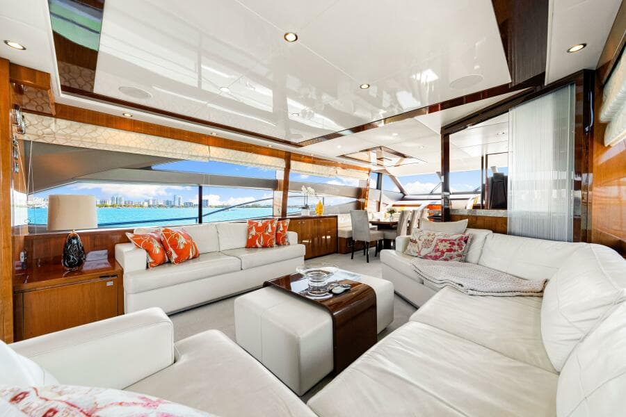 2014 Princess Y72