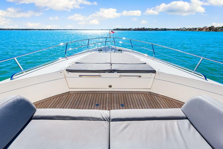2014 Princess Y72