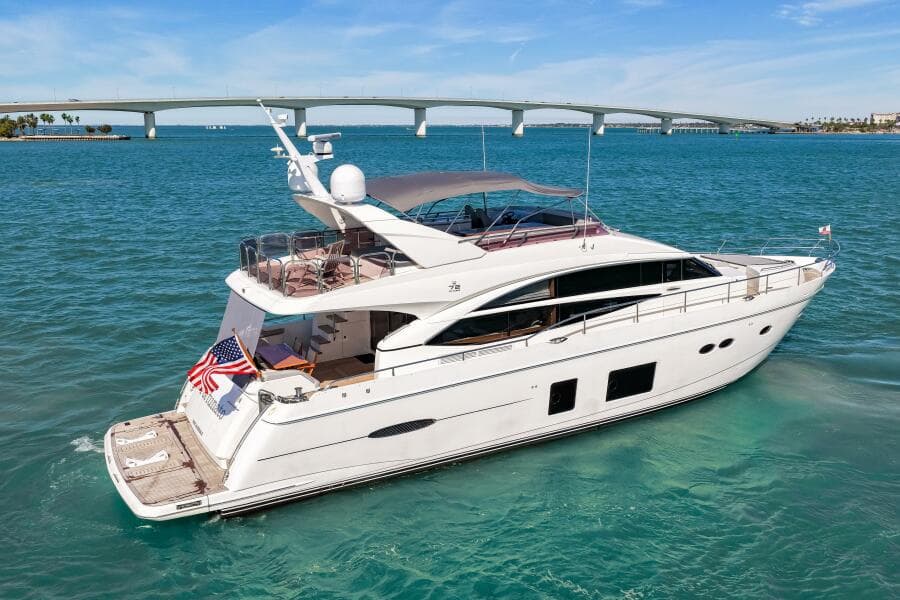 2014 Princess Y72