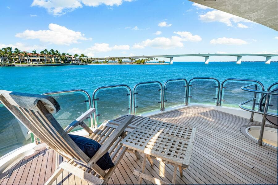 2014 Princess Y72