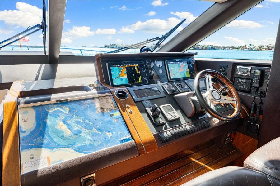 2014 Princess Y72