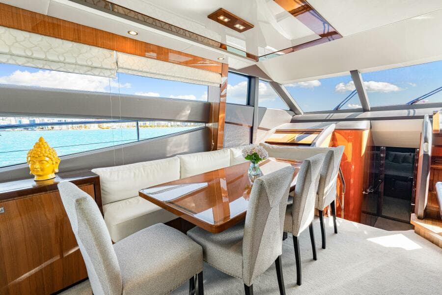 2014 Princess Y72