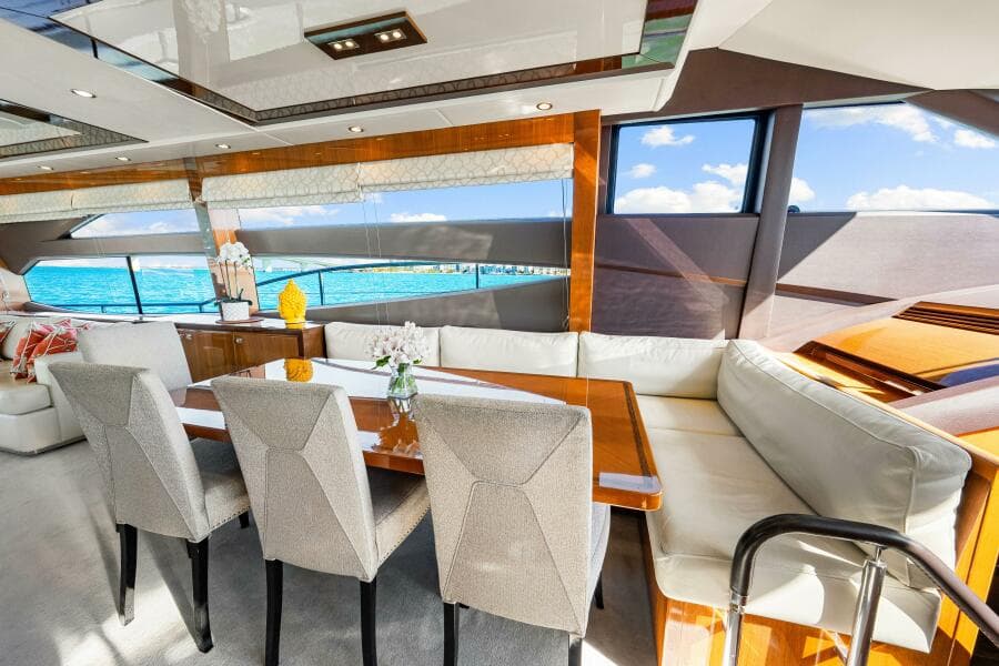2014 Princess Y72