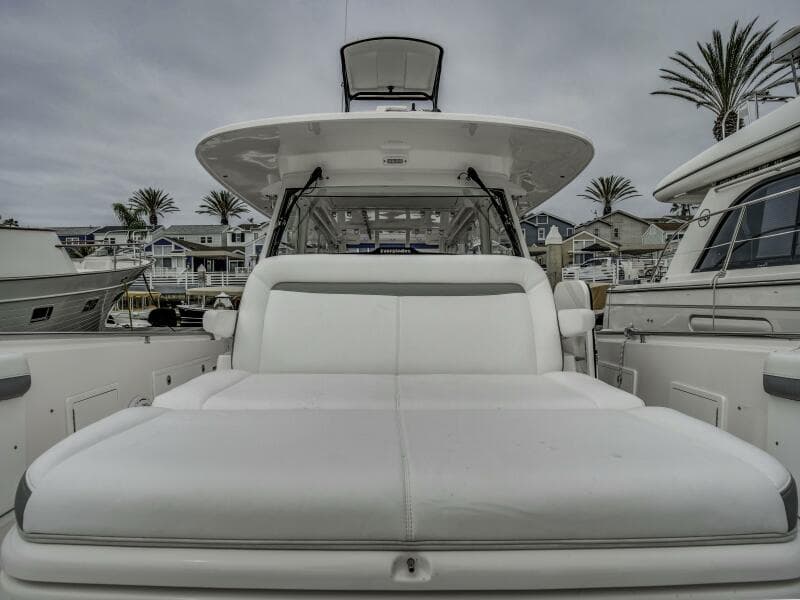 2015 Everglades 435 Center Console