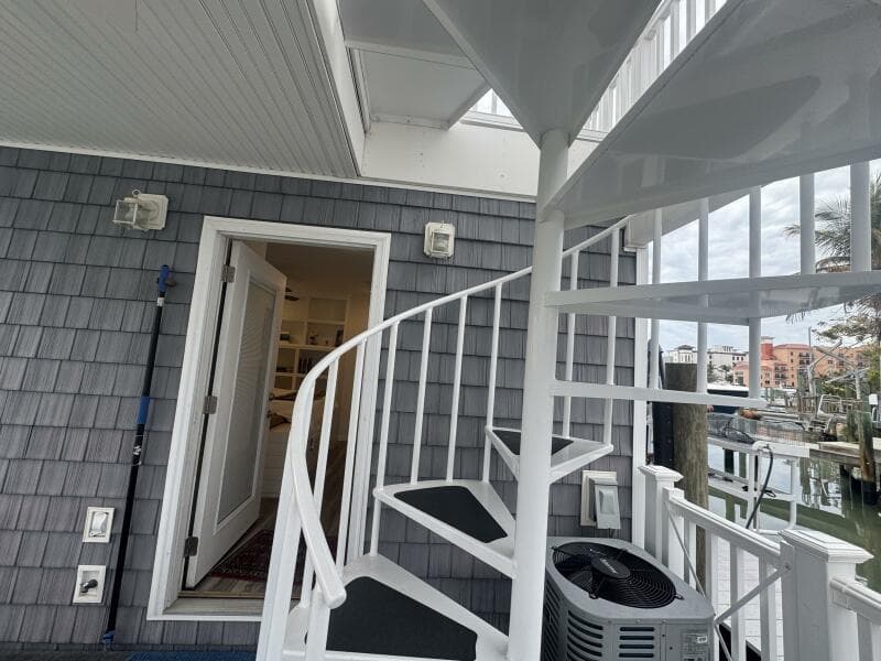 2019 Harbor Home Cozy Cottage 52' x 16' Tiny Boat