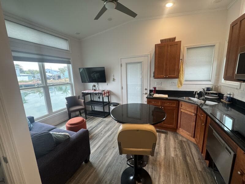2019 Harbor Home Cozy Cottage 52' x 16' Tiny Boat