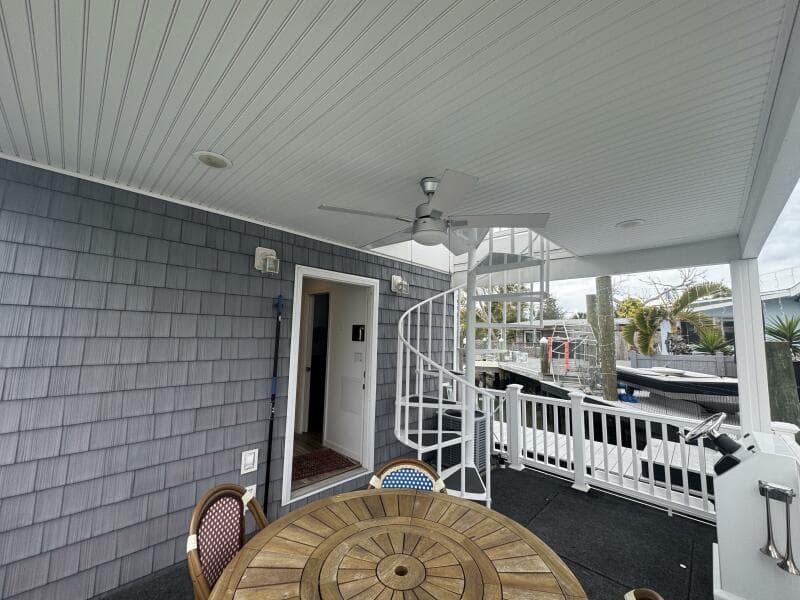 2019 Harbor Home Cozy Cottage 52' x 16' Tiny Boat