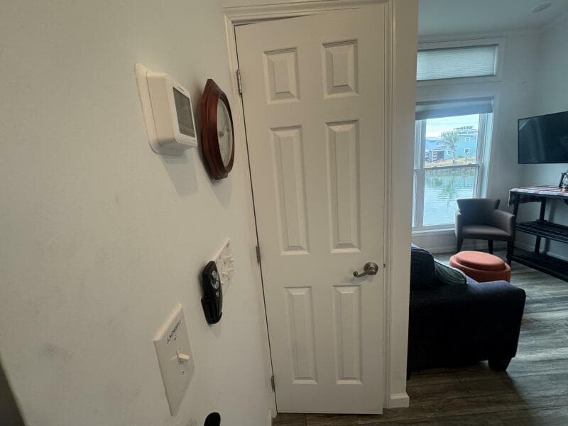 2019 Harbor Home Cozy Cottage 52' x 16' Tiny Boat