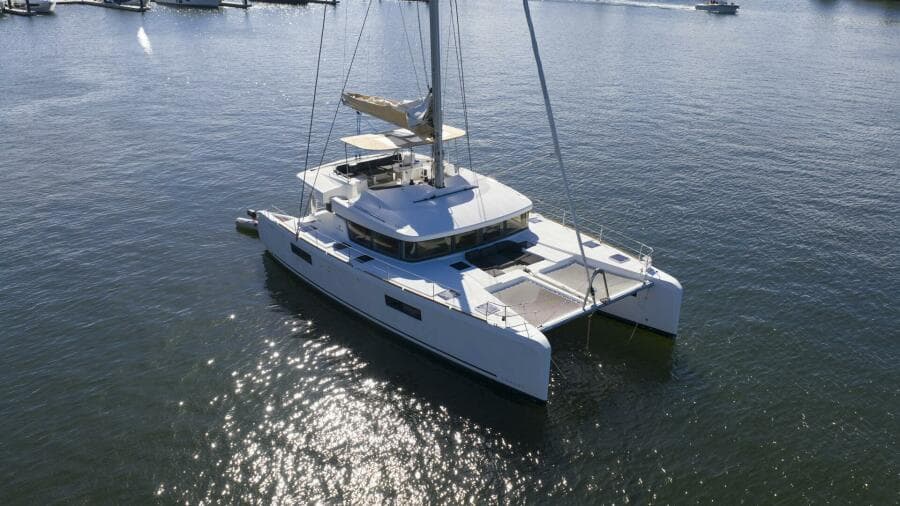 2021 Lagoon 52F