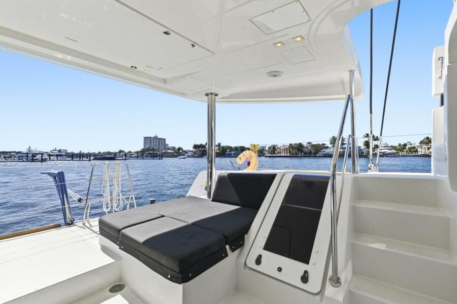 2021 Lagoon 52F