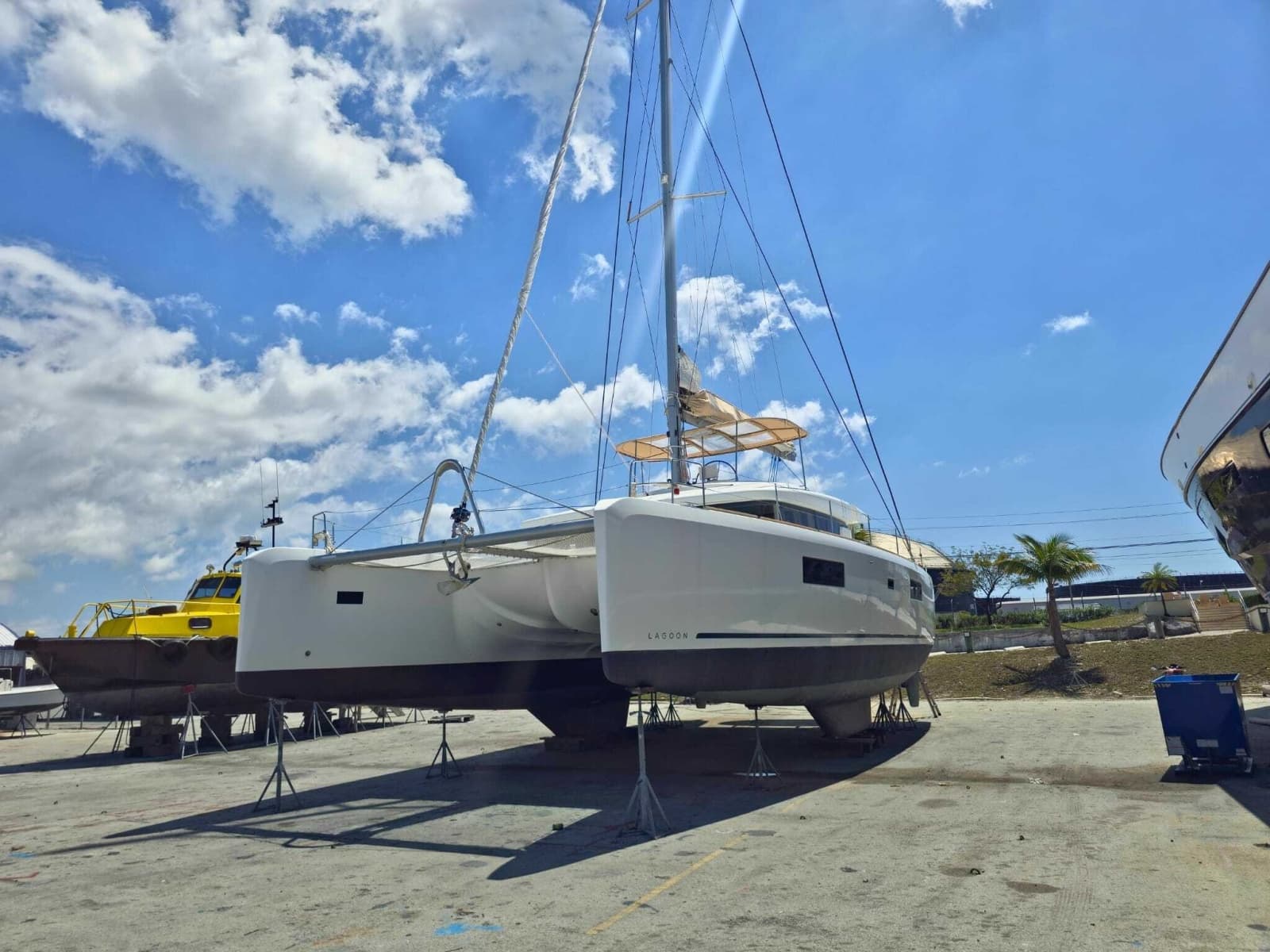 2021 Lagoon 52F