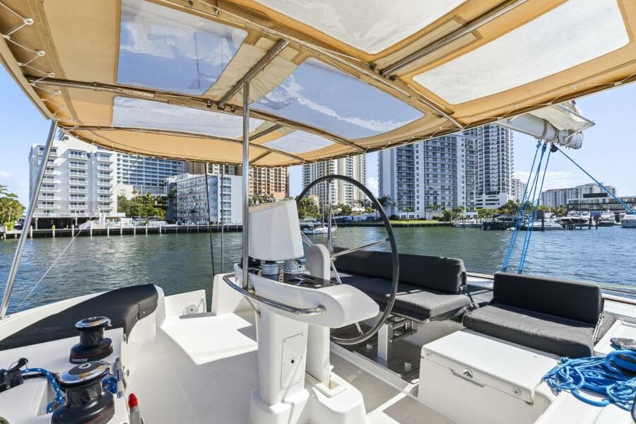 2021 Lagoon 52F