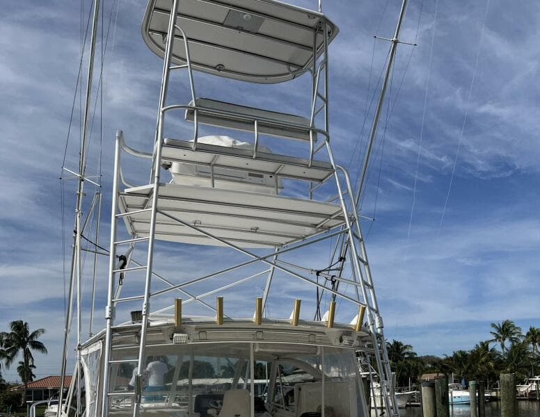 2007 Luhrs 41 Hardtop Express