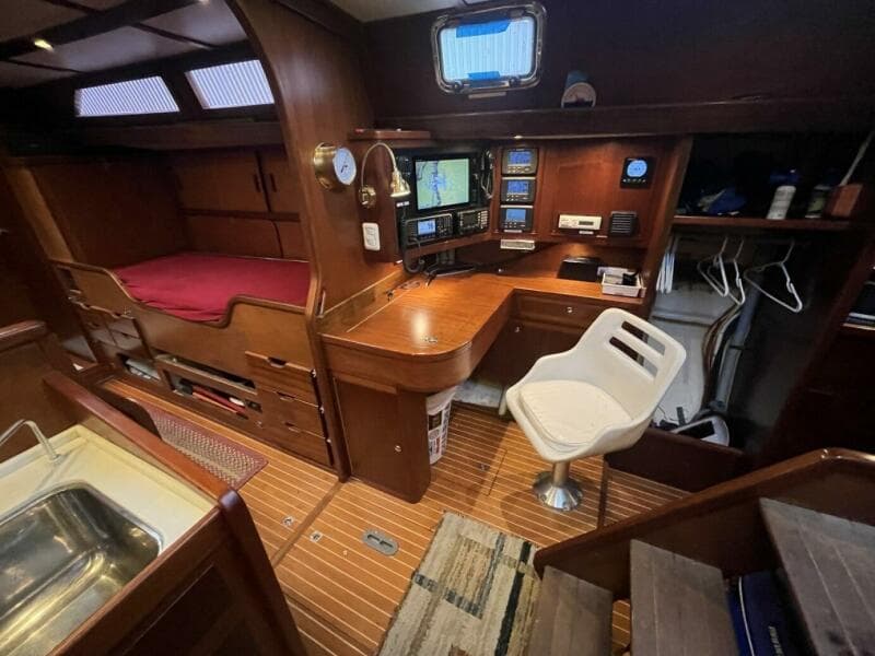 1979 Amel Mango