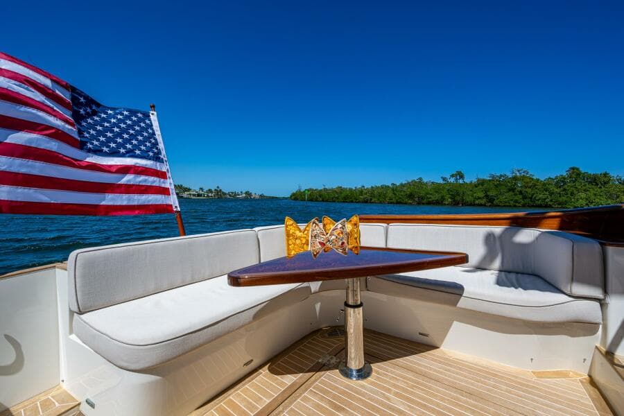 2021 Hinckley Talaria 55 Flybridge MKII