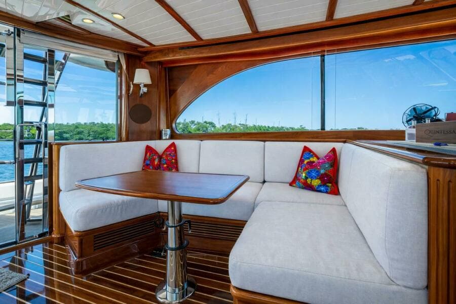 2021 Hinckley Talaria 55 Flybridge MKII