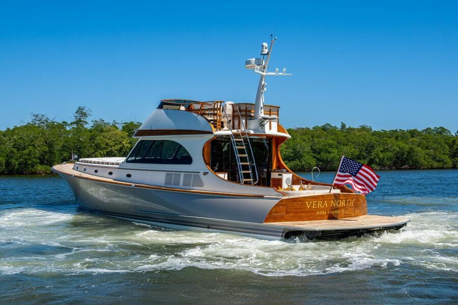 2021 Hinckley Talaria 55 Flybridge MKII