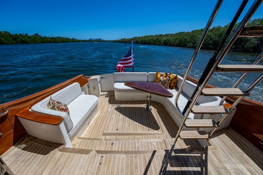2021 Hinckley Talaria 55 Flybridge MKII