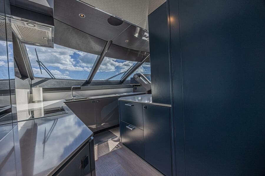 2025 Sunseeker 