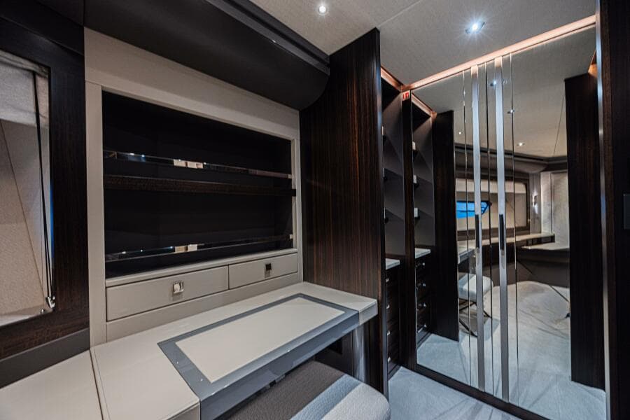 2025 Sunseeker 