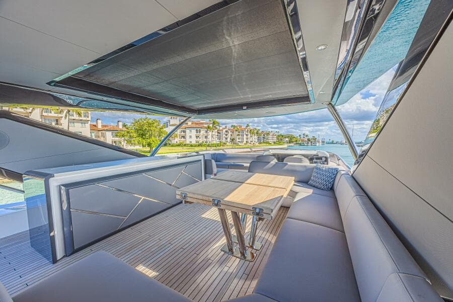 2025 Sunseeker 