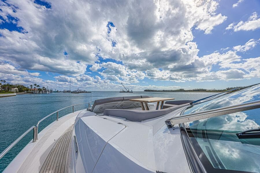 2025 Sunseeker 