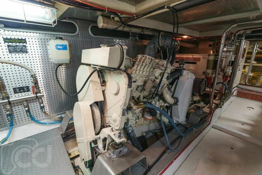 1999 Offshore Yachts 52 Pilothouse