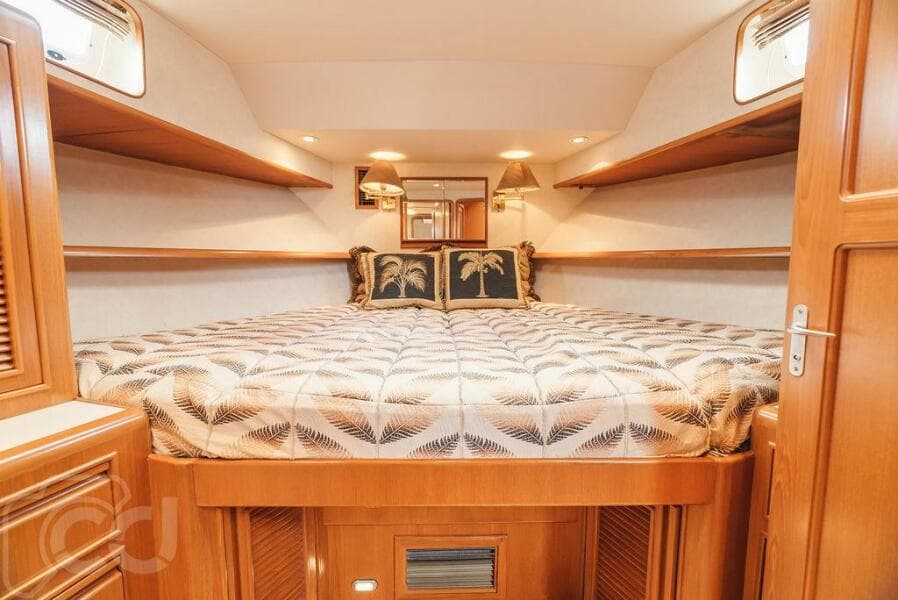 1999 Offshore Yachts 52 Pilothouse