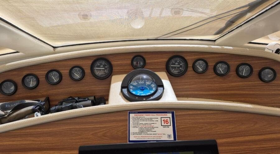 2003 Navigator Californian Veneti