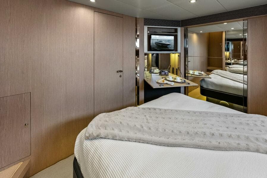 2015 Riva 63 Virtus