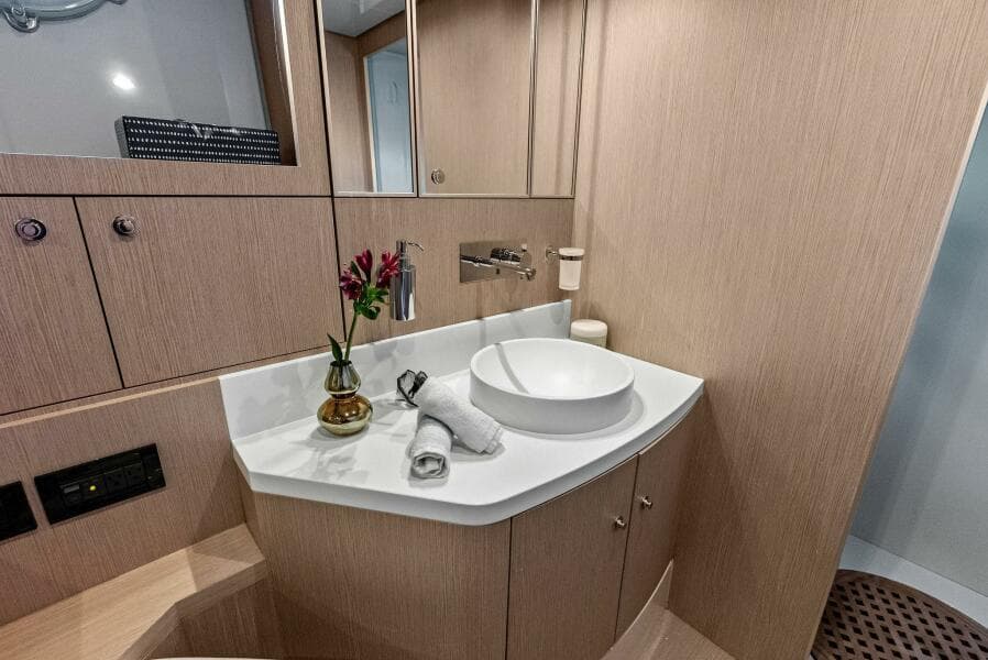 2015 Riva 63 Virtus