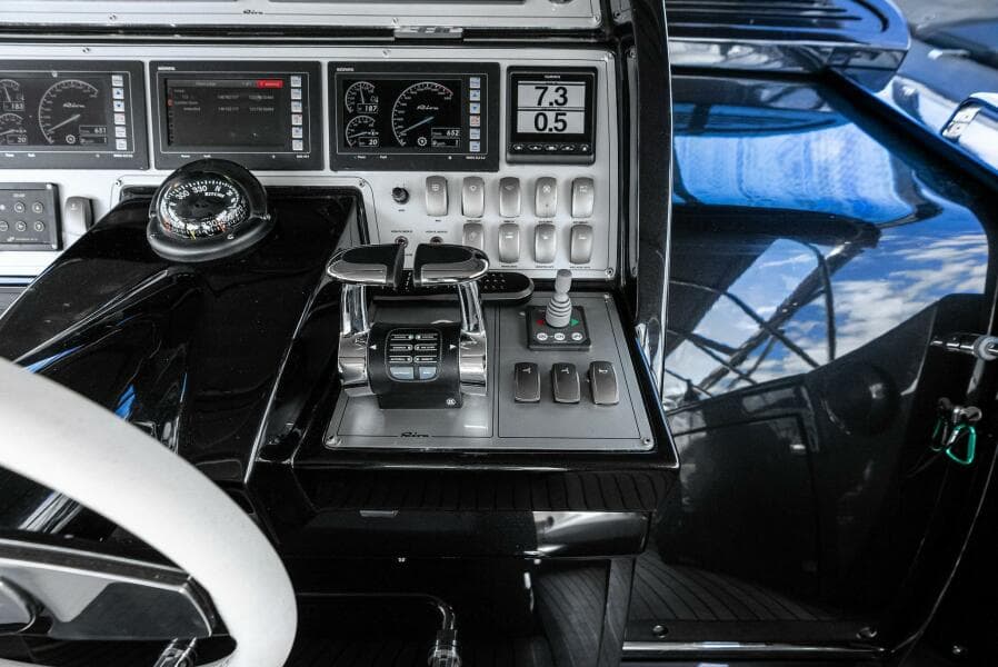 2015 Riva 63 Virtus