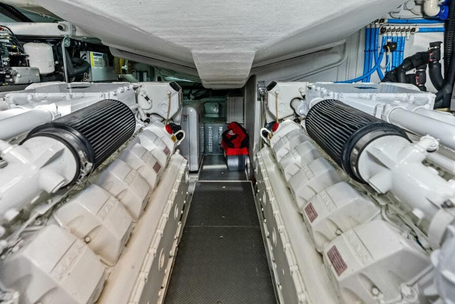 2015 Riva 63 Virtus