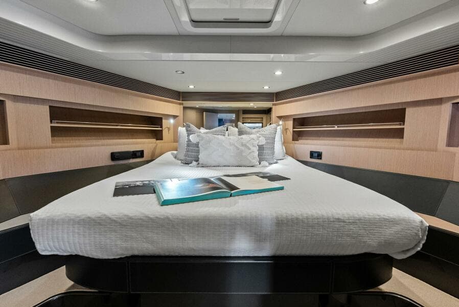 2015 Riva 63 Virtus
