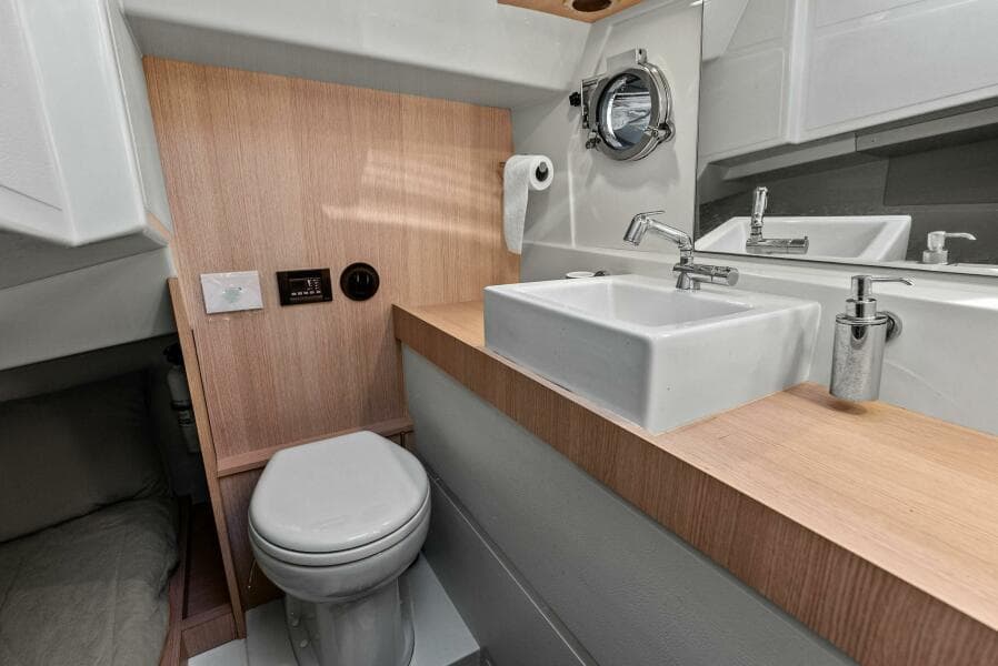 2015 Riva 63 Virtus