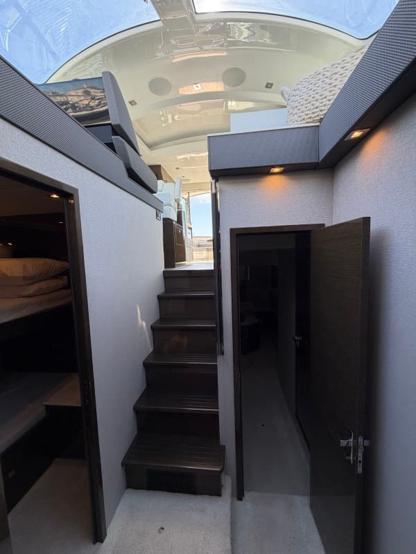 2020 Cruisers Yachts 50 CANTIUS
