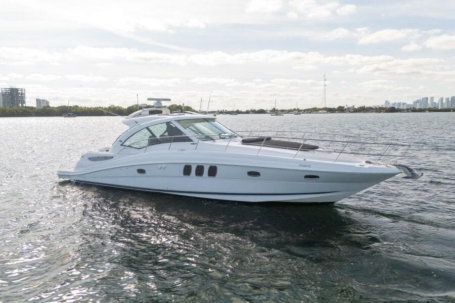 2005 Sea Ray 48 Sundancer