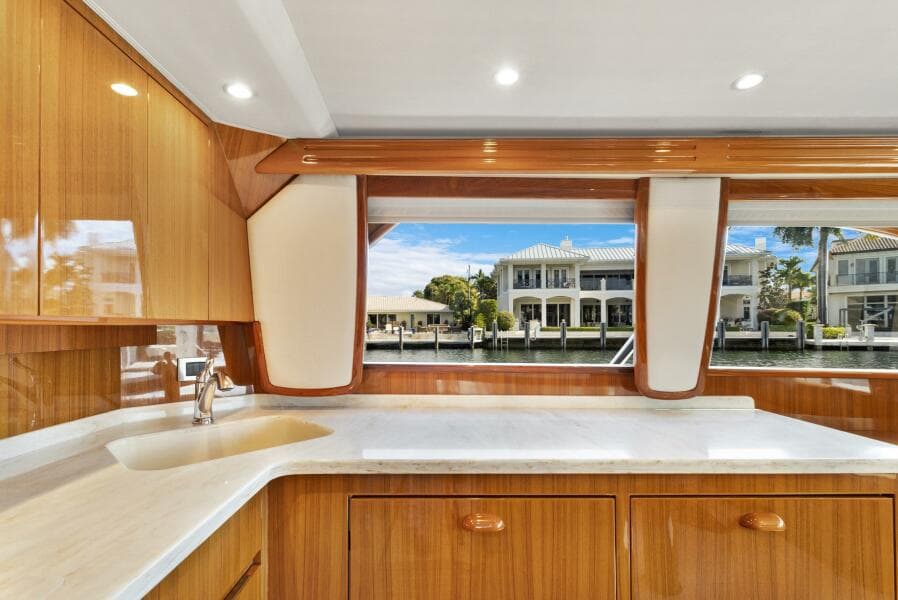 Galley Forward Facing Starboard